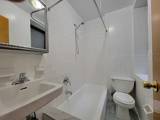 Rented by Corcoran | media 20