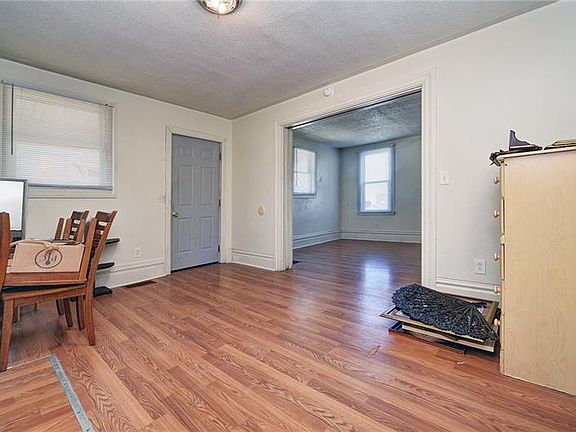 3rd image of 224 N 2nd St