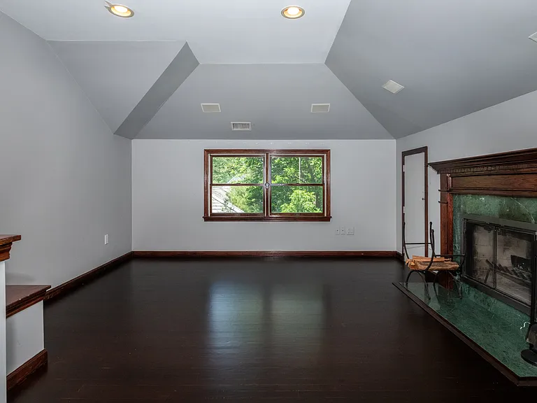 177 Puritan Dr — Photo 26