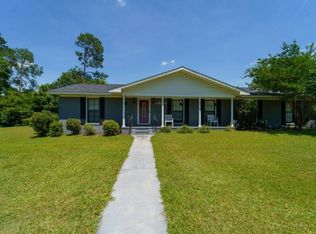 802 N Broadway St, Ashford, AL 36312