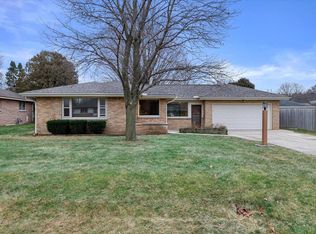 4627 W Fountain Ave, Brown Deer, WI 53223