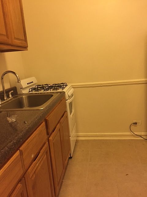 1st image of 100 E 18th St APT 2A