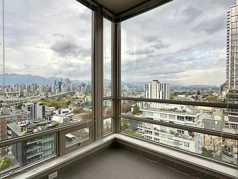 1590 W 8th Ave #1603 — Photo 46