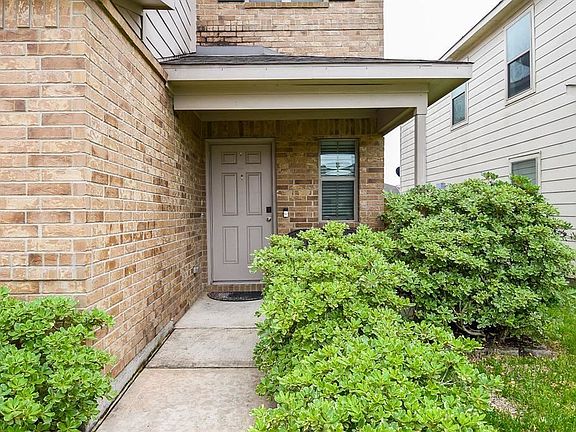 3rd image of 13346 Jasmine Landing Ln
