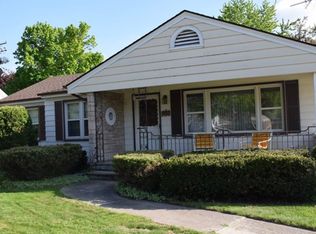 1610 E Mason St, Green Bay, WI 54302