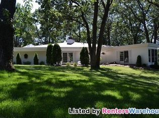 2440 Byrnes Rd, Minnetonka, MN 55305