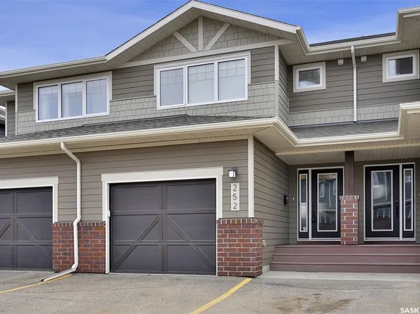UNIT 252-4002 Sandhill CRESCENT, Regina, SK S4V 3J1