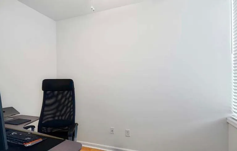 2233 Memphis St — Photo 8