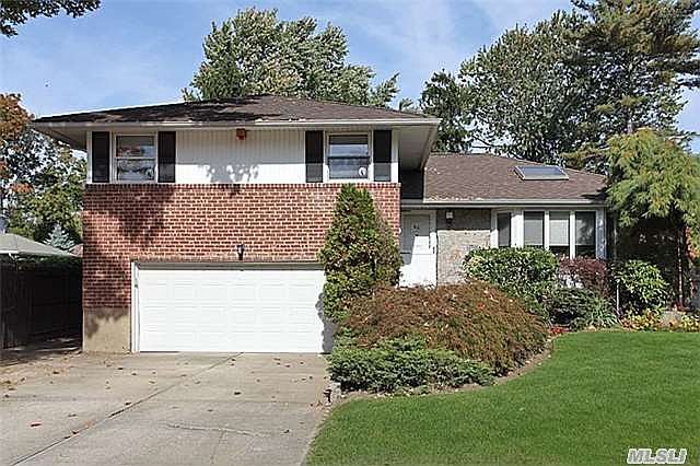 1st image of 60 Birchwood Park Dr