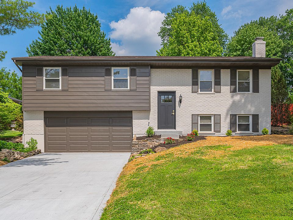 1st image of 820 Eastland Dr
