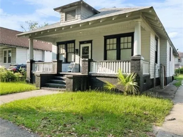 512 W 44th Street, Savannah, GA 31405