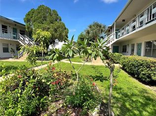 5825 18th St N APT 3, Saint Petersburg, FL 33714