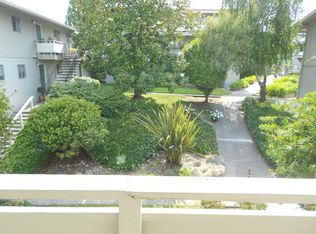 11 Circle Dr APT A, Tiburon, CA