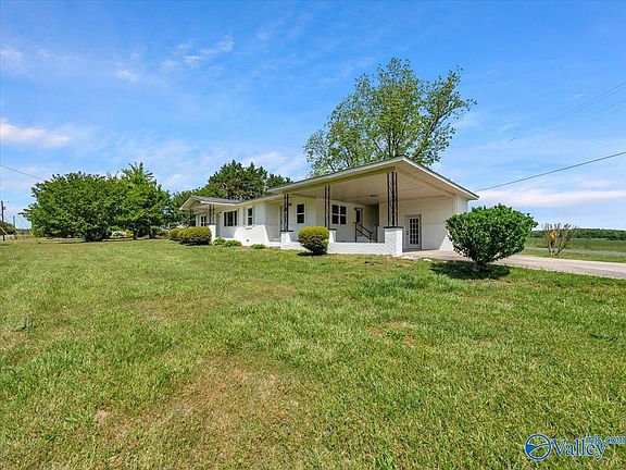 2nd image of 1033 Oak Grove Rd