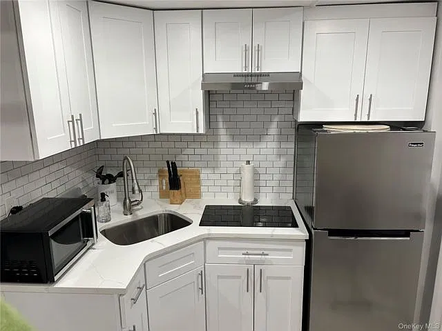 Studio, 1.0 bath, 1080 sqft, $2,000 — Photo 2