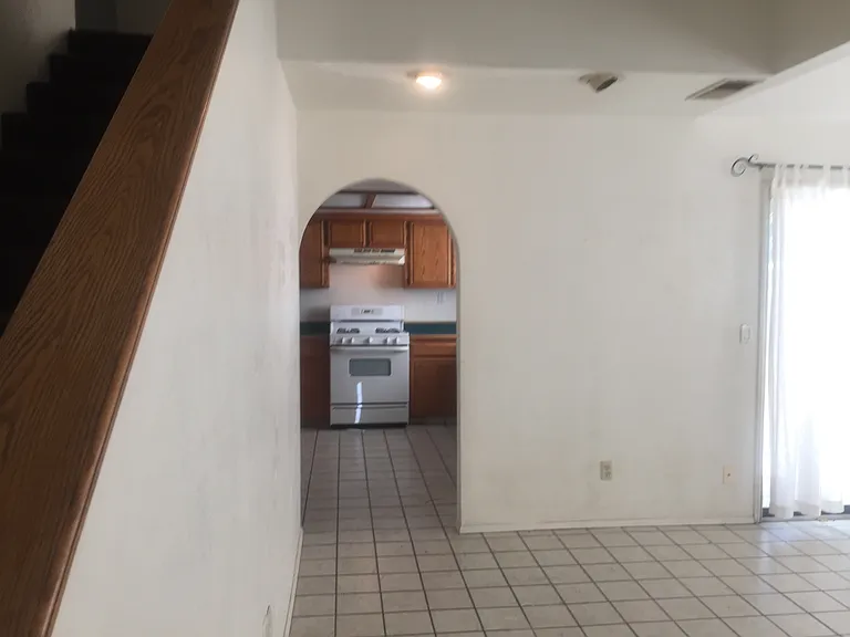 430 A St #A — Photo 2