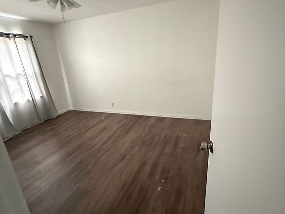 5th image of 9328 S 6th Ave