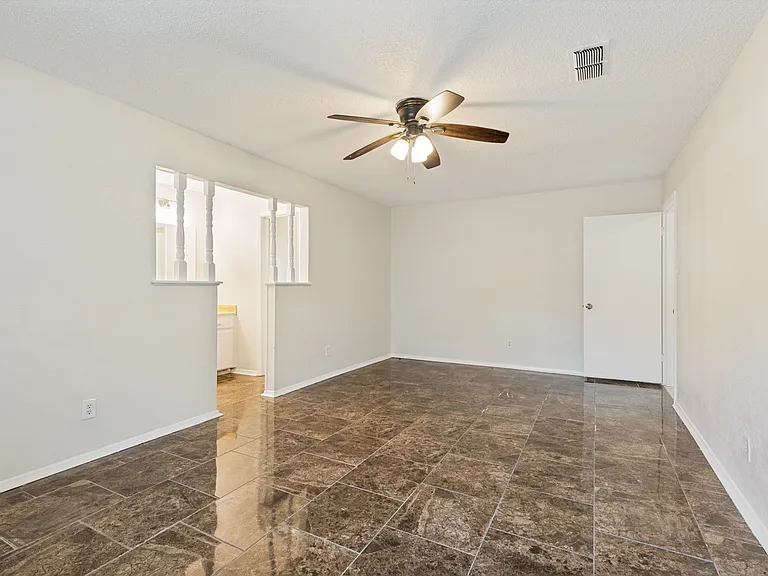6737 Fair Meadows Dr — Photo 11