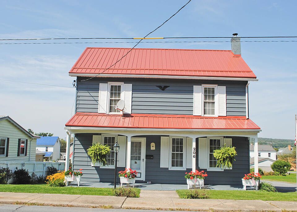 1st image of 206 Lambert St
