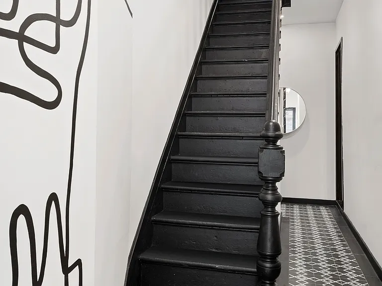 586 Manhattan Ave #2W — Photo 10