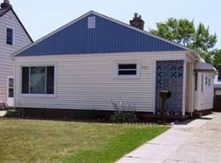 5807 Ridgewood Ave, Parma, OH 44129