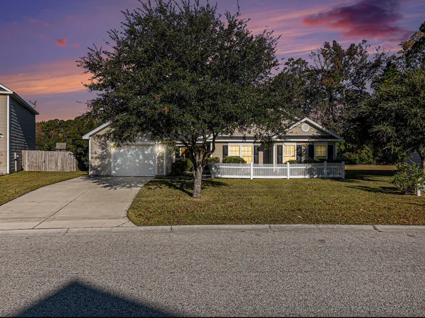 504 Savannah River Dr, Summerville, SC 29485