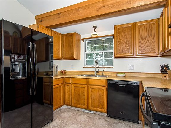 5th image of 10071 S Bagpiper Cir