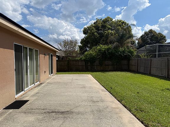2nd image of 1008 Kelly Creek Cir