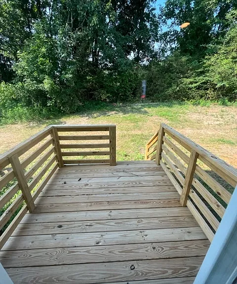 106 Alexander Ln #B — Photo 2