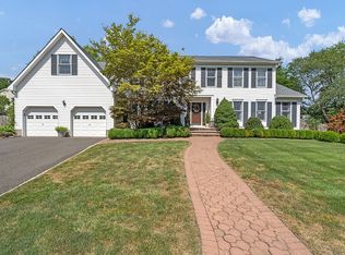 102 Rohill Rd, Hillsborough, NJ 08844