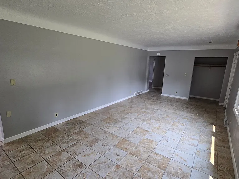 509 Carolina Ave — Photo 5