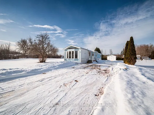 46 Sunset Ln, Horton, ON K7V 0A5