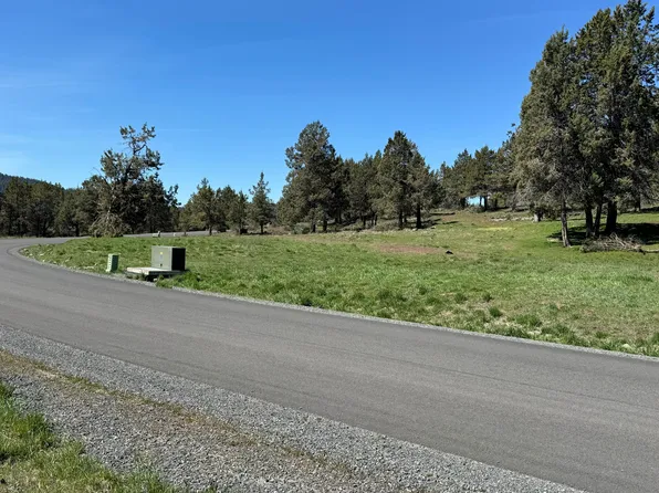 LOT 1131 Murrelet Rd, Klamath Falls, OR 97601