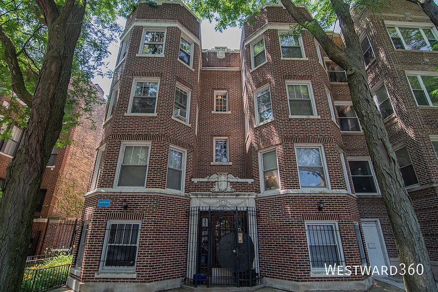 1st image of 7648 N Greenview Ave Unit 2