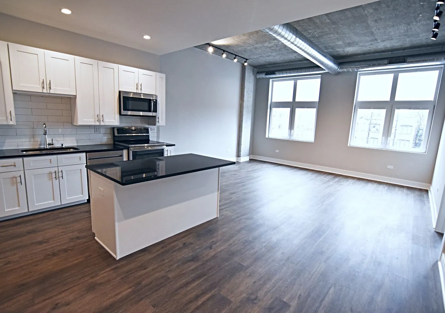 1 bed, 1.0 bath, 764 sqft, $2,750 — Photo 2