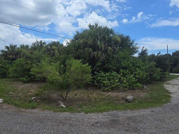 5th image of 24480 Harbor View Rd