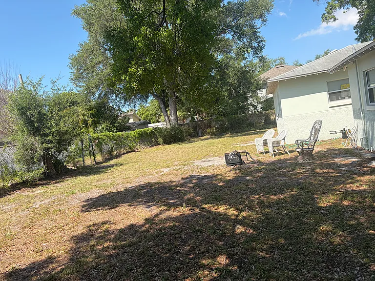 2314 W Gray St — Photo 29