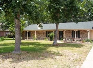 7402 Revelwood Dr, Magnolia, TX 77354