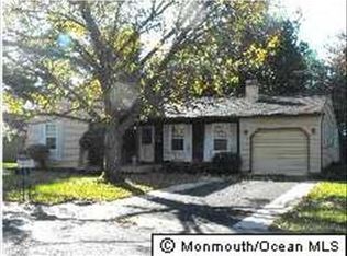 7 Stonybrook Ct #60, Whiting, NJ 08759