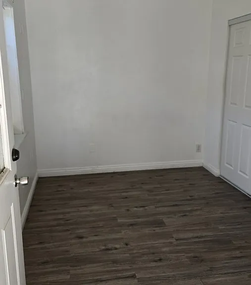 2529 W Flower Ave #A — Photo 9