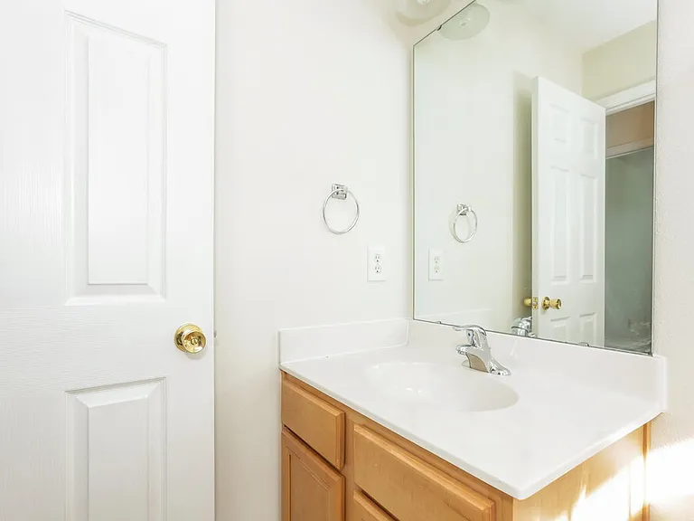 13515 Stones Landing St — Photo 15