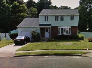 12 Cypress Ct, Turnersville, NJ 08012