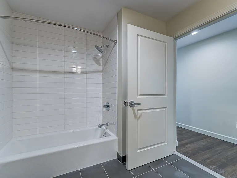 3311 Whitney Ave #201 — Photo 13