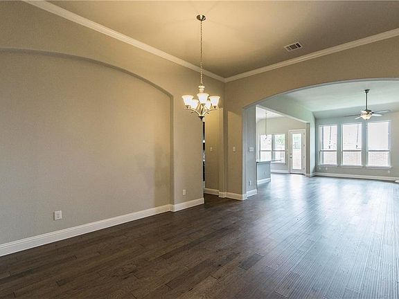 5th image of 1312 Madrid Falls Dr