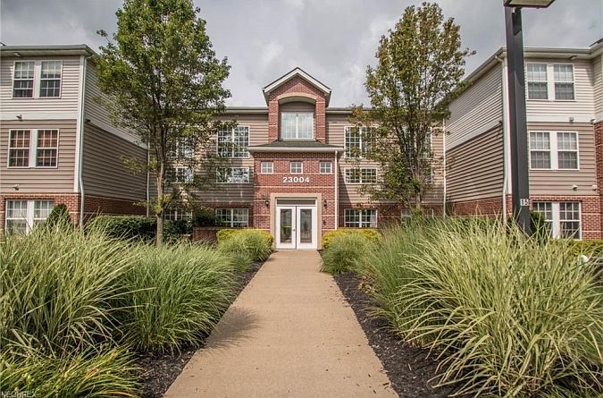 1st image of 23004 Chandlers Ln #4336