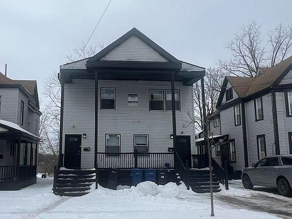 2nd image of 139 Lexington Ave