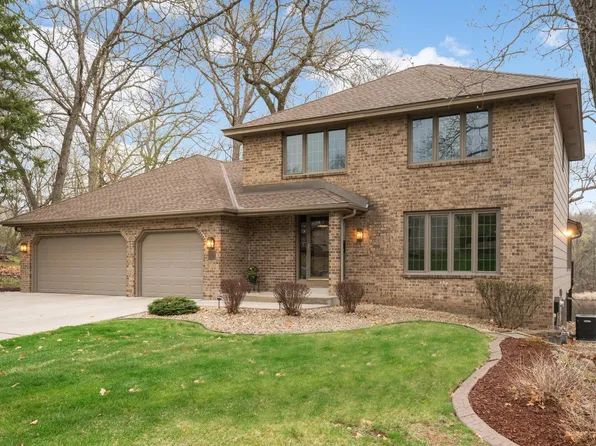 1592 Norwood Cir, Eagan, MN 55122