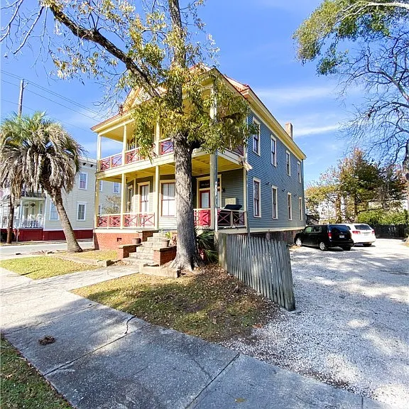 502 E Park Ave #A — Photo 1