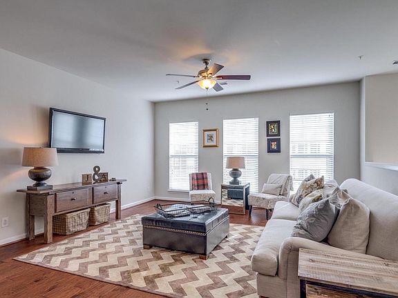 2nd image of 42775 Burrell Sq Unit 7K