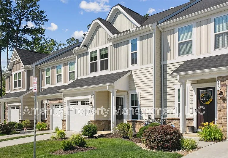 205 Capeside Ct #1 — Photo 2